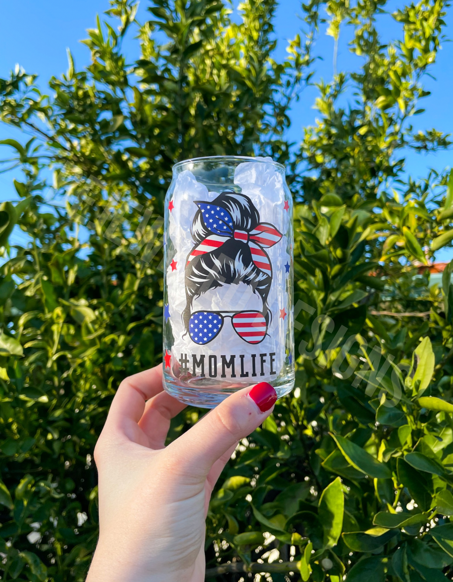 #MomLife Beer Can