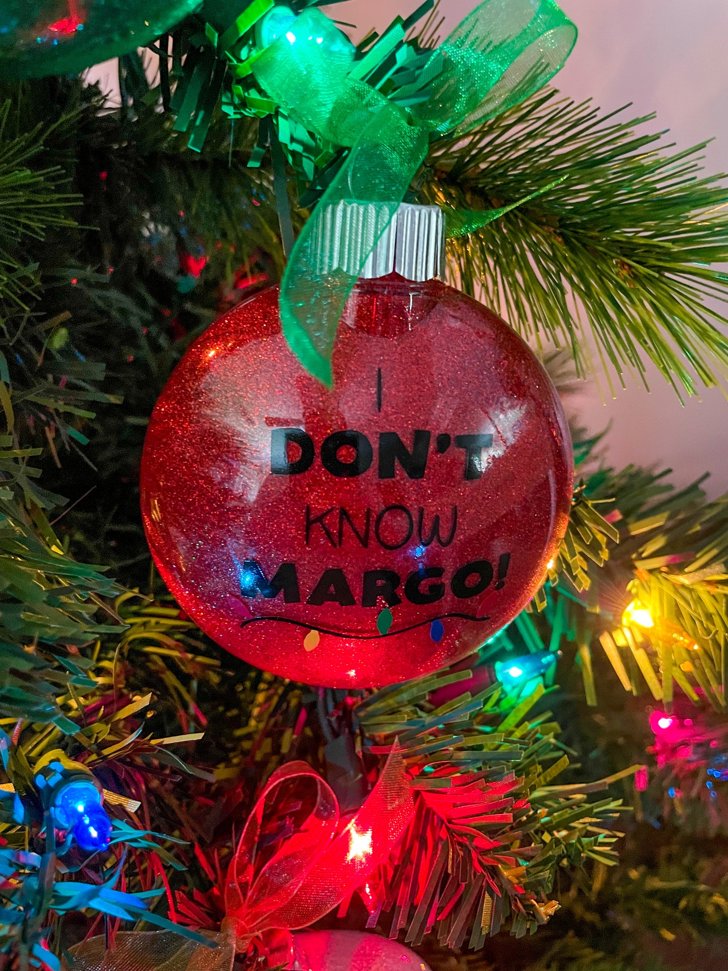 A Christmas Vacation Ornament Set